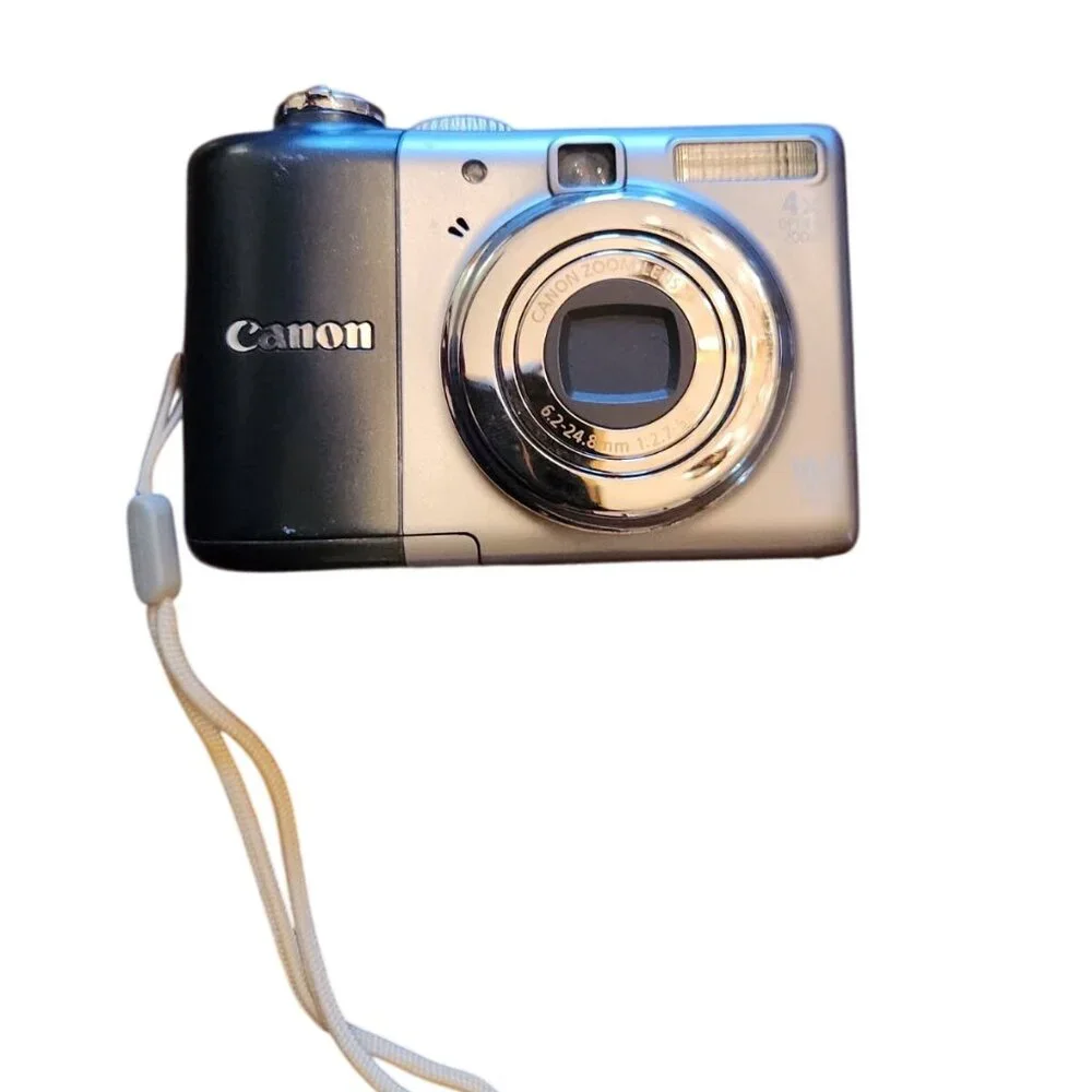 Canon PowerShot A1000 IS 10MP Digital Camera W/ 4x Optical Zoom + Carry Case & 1